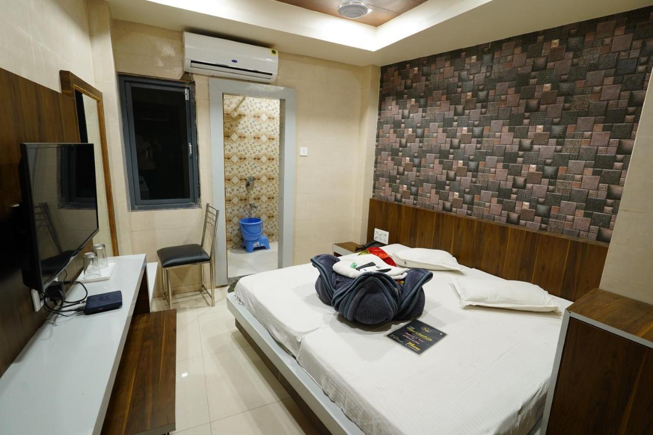 Hotel New Sundaram 150 Mtrs From Dargah Ajmer Ngoại thất bức ảnh