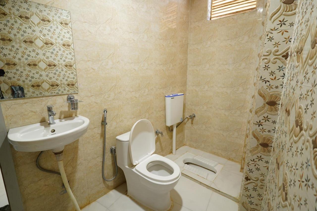 Hotel New Sundaram 150 Mtrs From Dargah Ajmer Ngoại thất bức ảnh