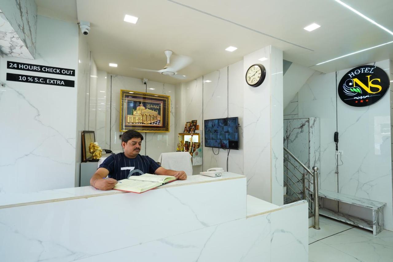 Hotel New Sundaram 150 Mtrs From Dargah Ajmer Ngoại thất bức ảnh