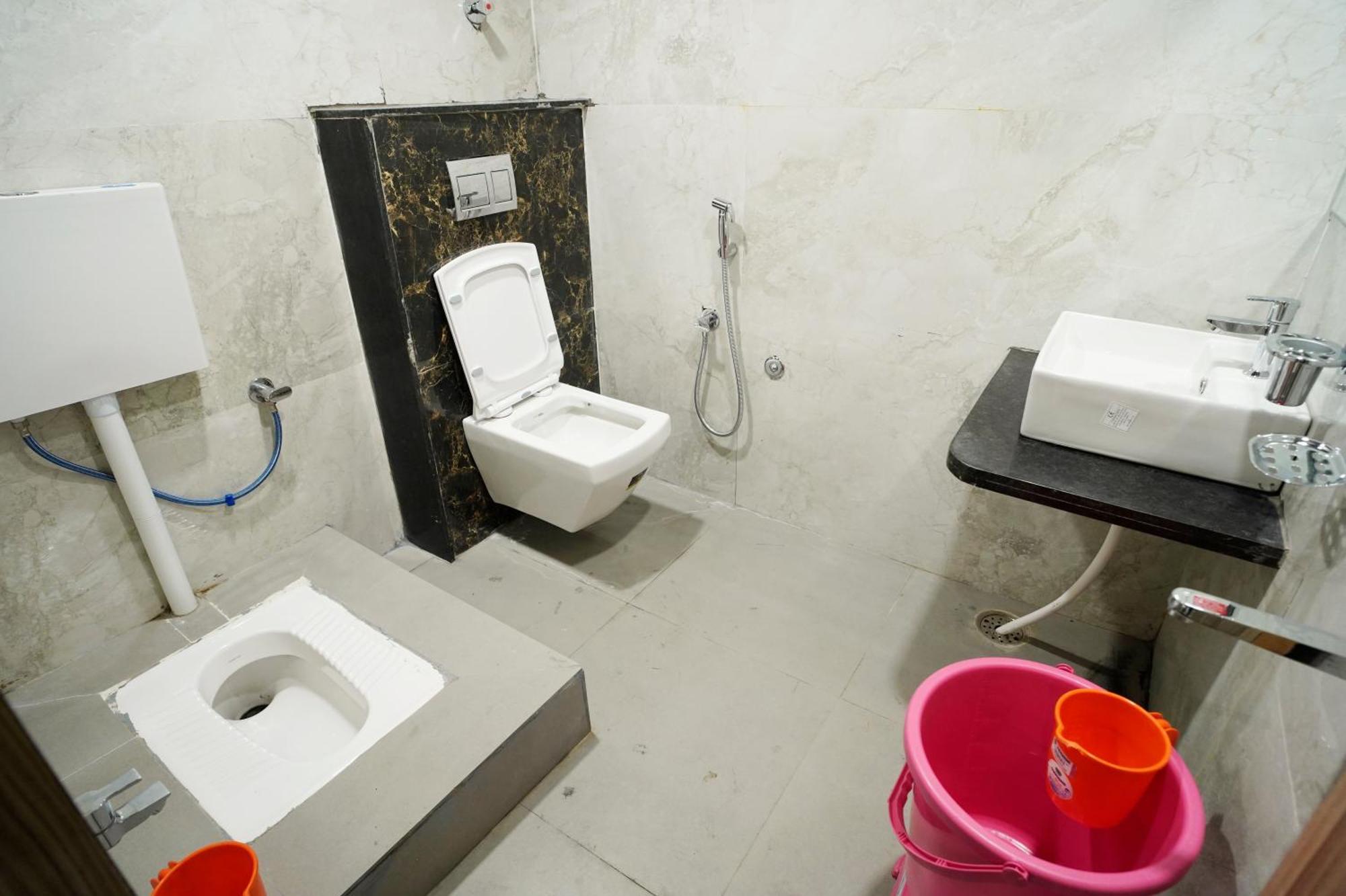 Hotel New Sundaram 150 Mtrs From Dargah Ajmer Ngoại thất bức ảnh