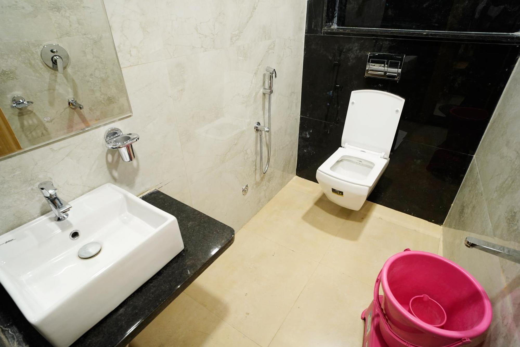 Hotel New Sundaram 150 Mtrs From Dargah Ajmer Ngoại thất bức ảnh